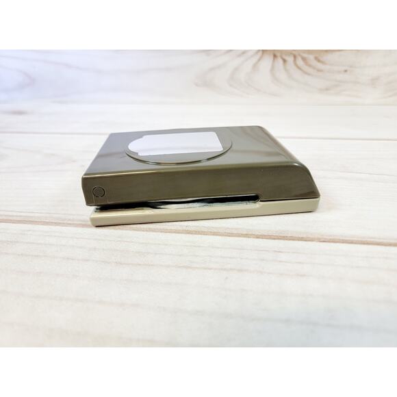 Stampin' Up! Note Tag Punch 135860 - Picture 6 of 8